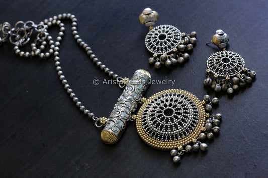 Dual Tone Chain Necklace Set