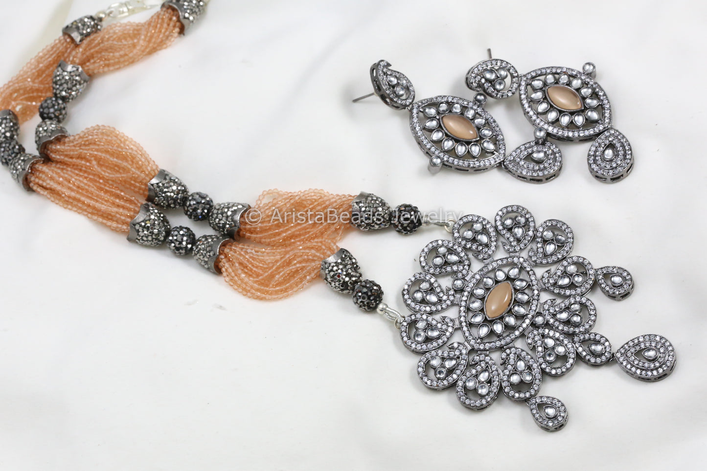 Victorian Hydro Beaded Necklace Set - Peach