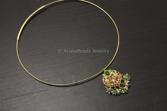 Dainty Jadau Kundan Hasli Necklace