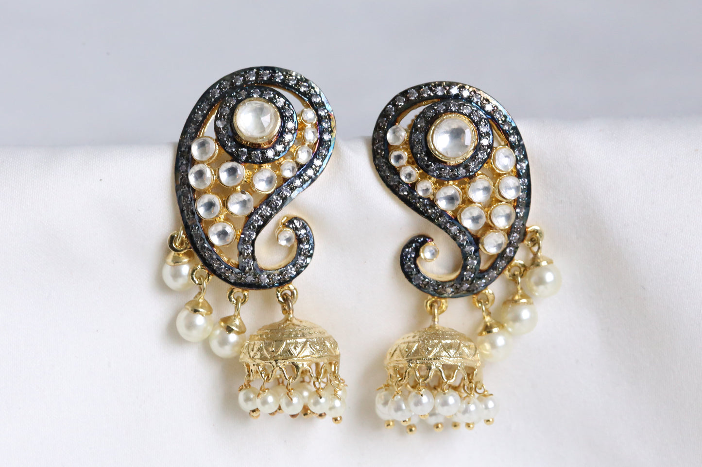 Kundan Paisley Jhumka