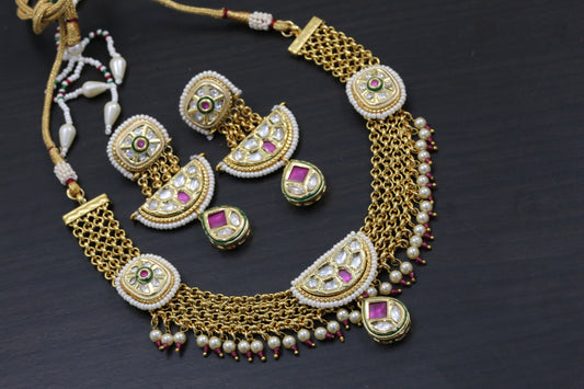 Gold Look Alike Kundan Necklace Set