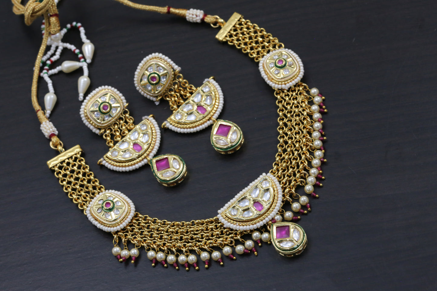 Gold Look Alike Kundan Necklace Set