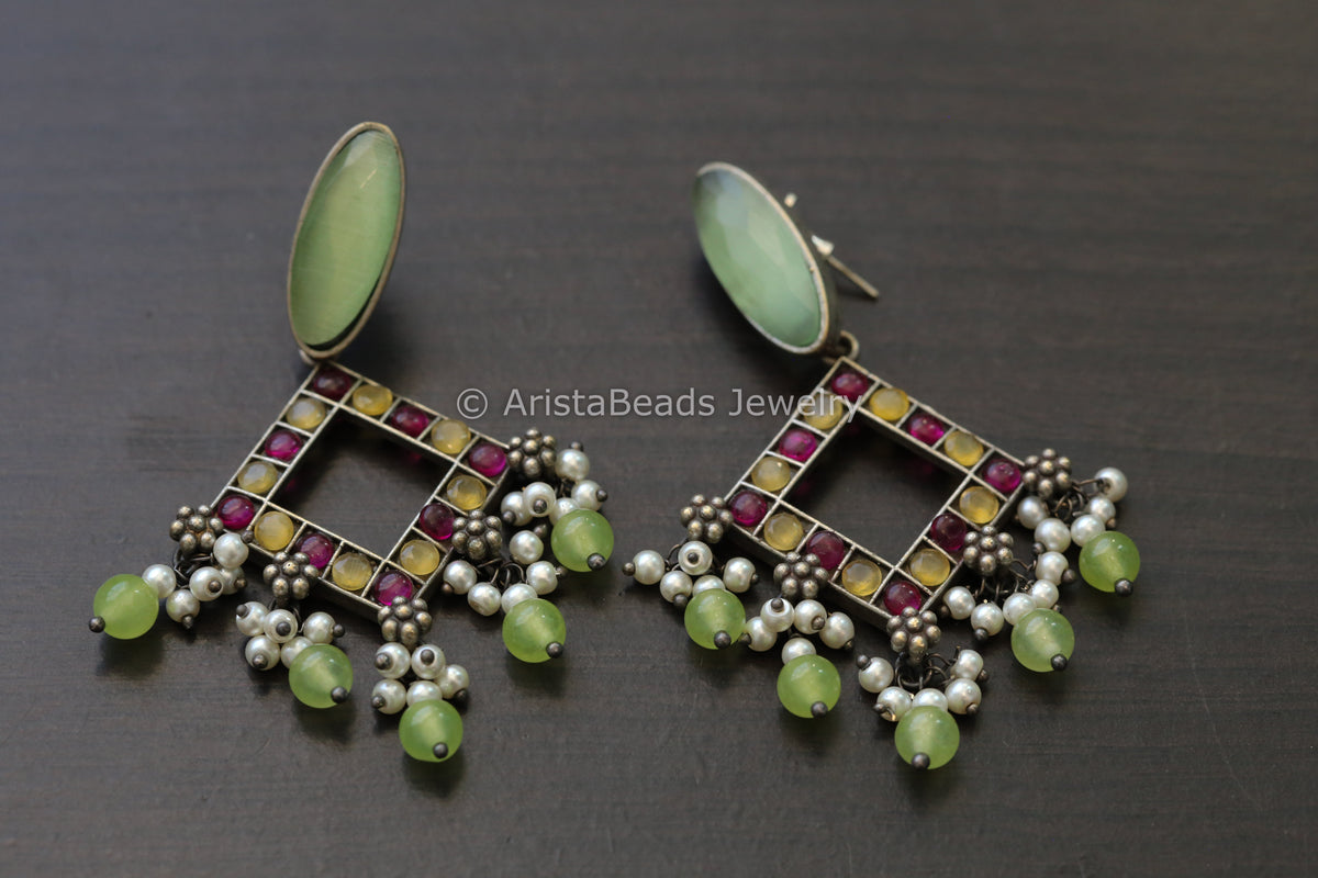Monalisa Stone Earrings - Apple Green