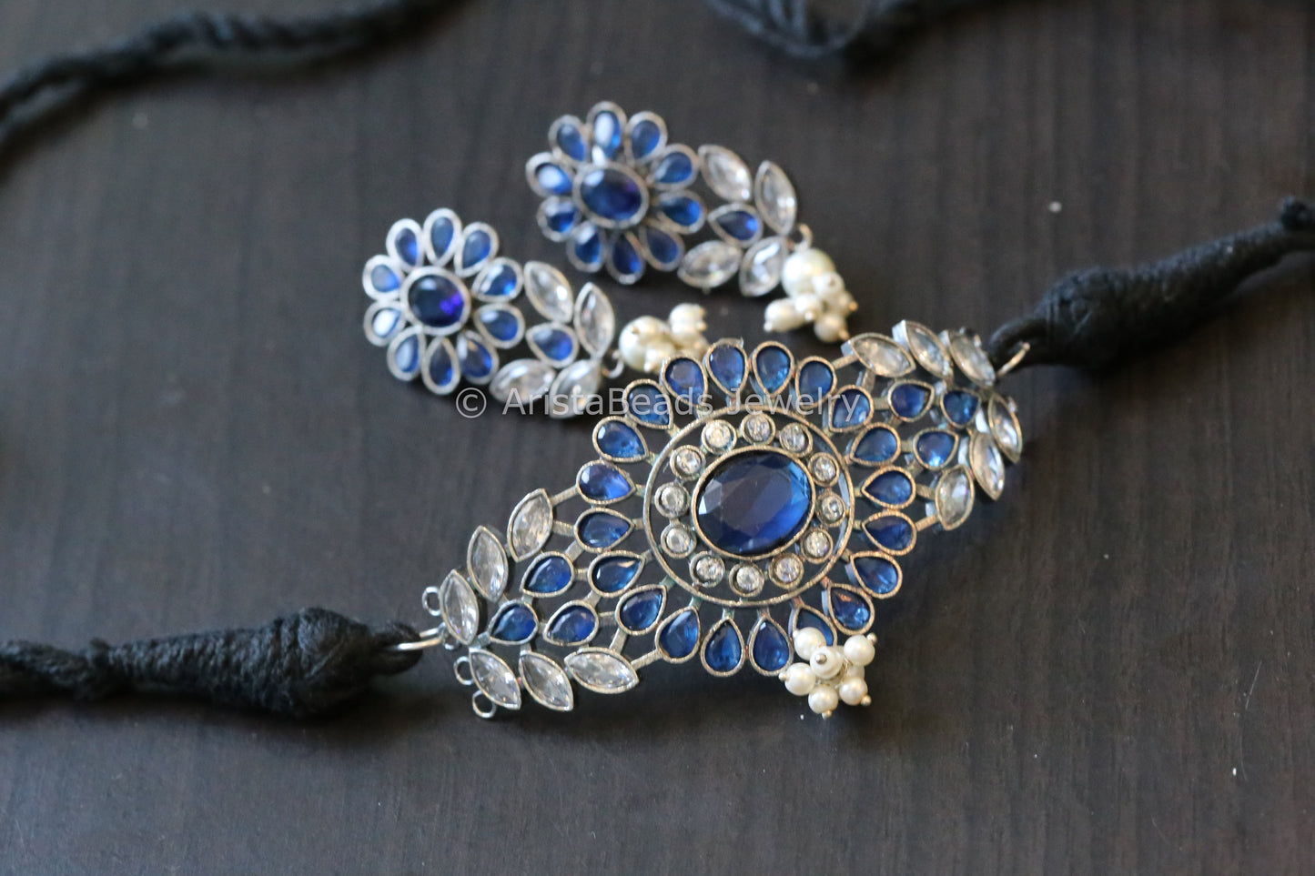 Blue Clear Choker Set