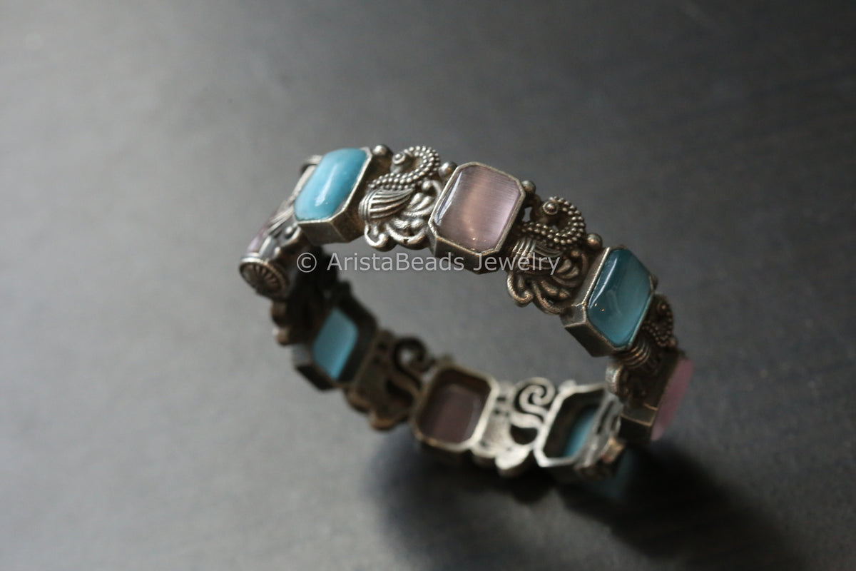 Monalisa Stone Bangle - Blue & Pink
