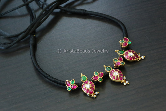 Jadau Kemp Kundan Kanthe Necklace