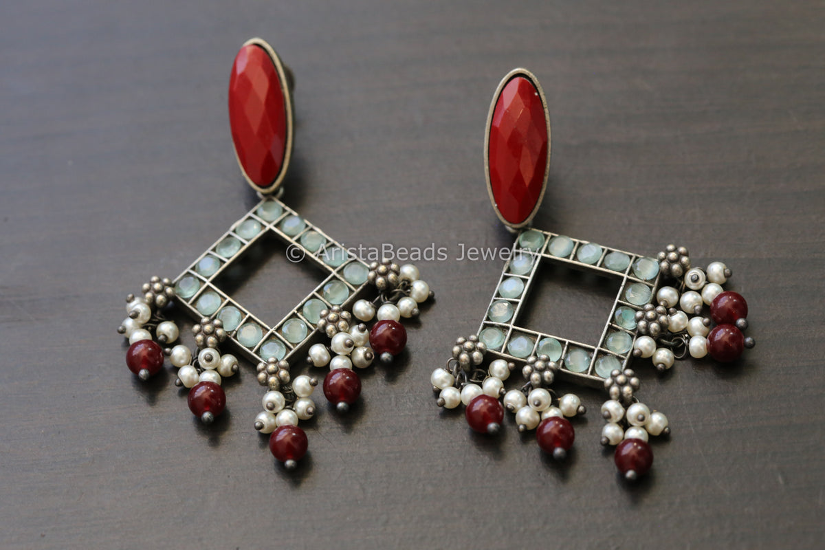 Monalisa Stone Earrings - Red