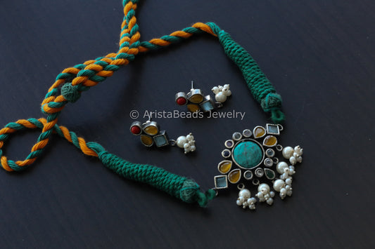 Small Delicate Choker Set -Multi
