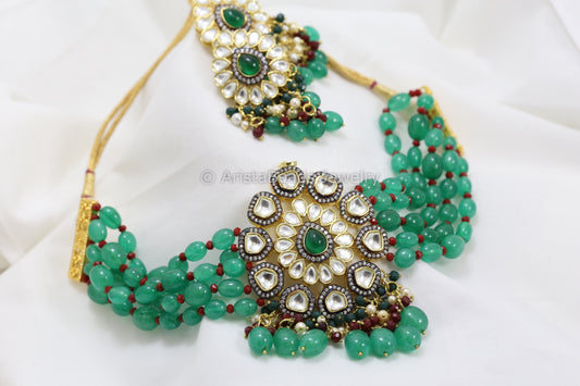 Contemporary Victorian Kundan Choker Set - Green