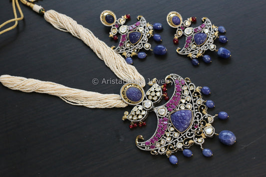 Premium Quality Carved Stone Uncut Polki Necklace Set