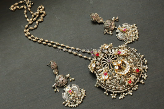 Brass Based Dual Tone Pachi Kundan Necklace Set - Ruby