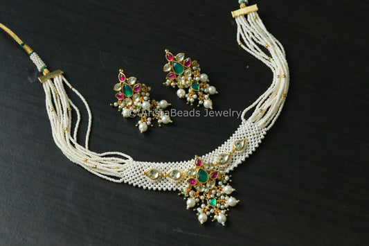 Dainty Pachi Kundan Necklace Set