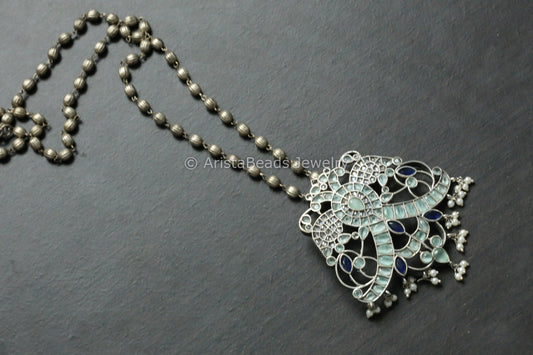 Silver Look Alike Mint Blue Necklace