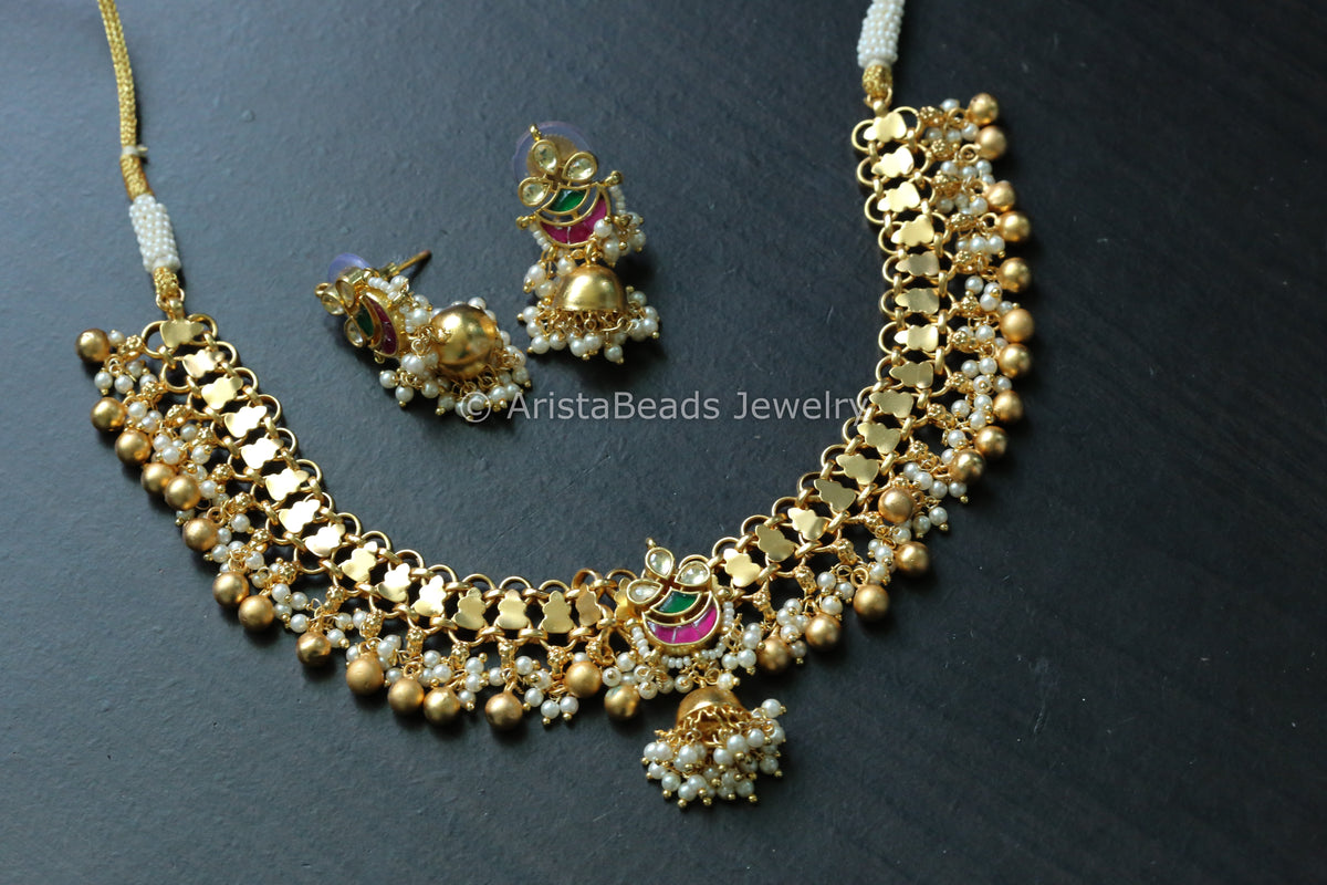 Next To Real Gold Dainty Pachi Kundan Set
