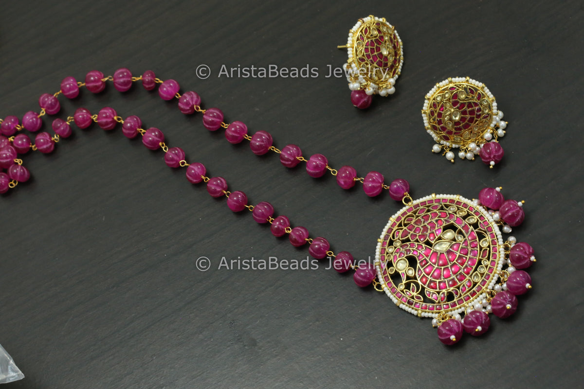 Next To Kundan Takkar Work Necklace Set