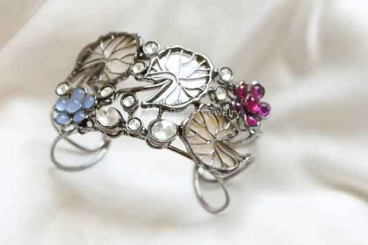MOP & Kundan Victorian Bracelet ( Adjustable)