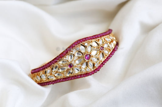 Clear Polki & Ruby Beads Bracelet
