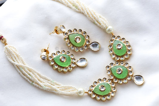 Dainty Uncut Foil Kundan Necklace/ Choker Set - Mint