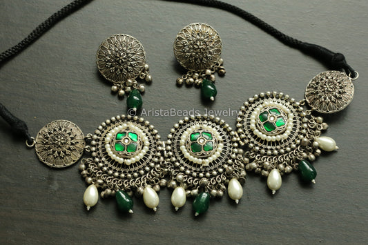 92.5 Silver Polish Green Kundan Choker Set