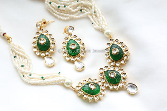 Dainty Uncut Foil Kundan Necklace/ Choker Set - Green