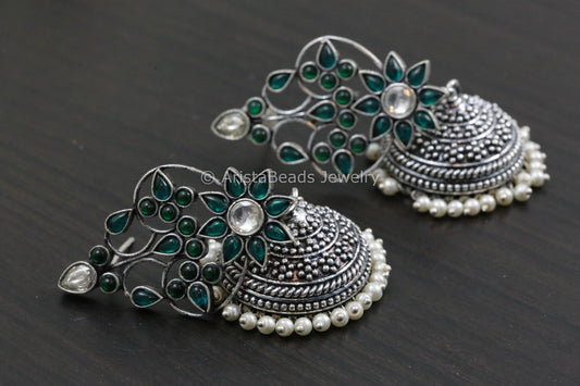 Contemporary Kundan Green Jhumka
