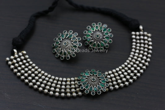 Silver Look Emerald Choker Set
