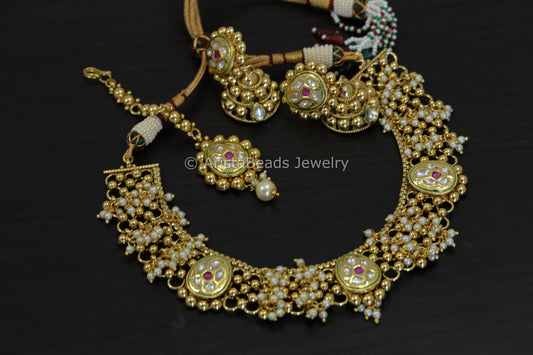 Gold Kundan Necklace Set