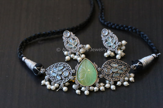 Carved Stone Choker Set - Mint
