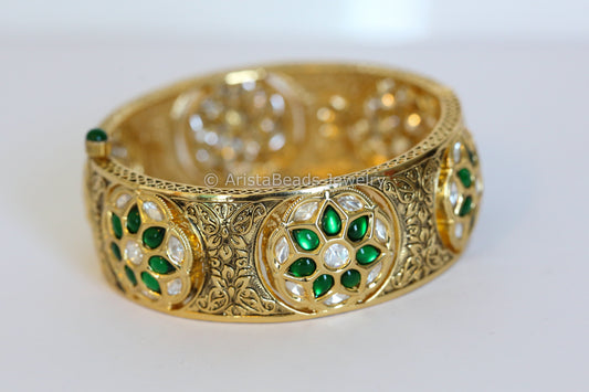 Premium Quality Polki Kundan Bangle - Green