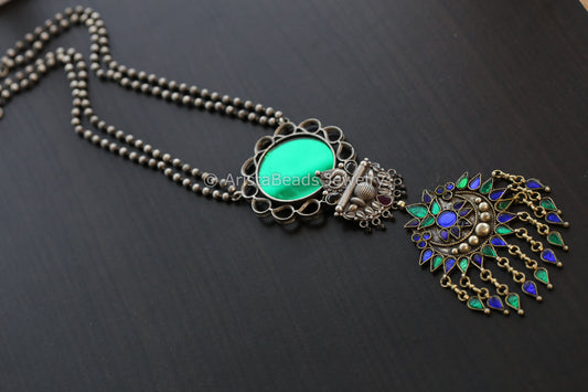 Green Glass Pendant Necklace