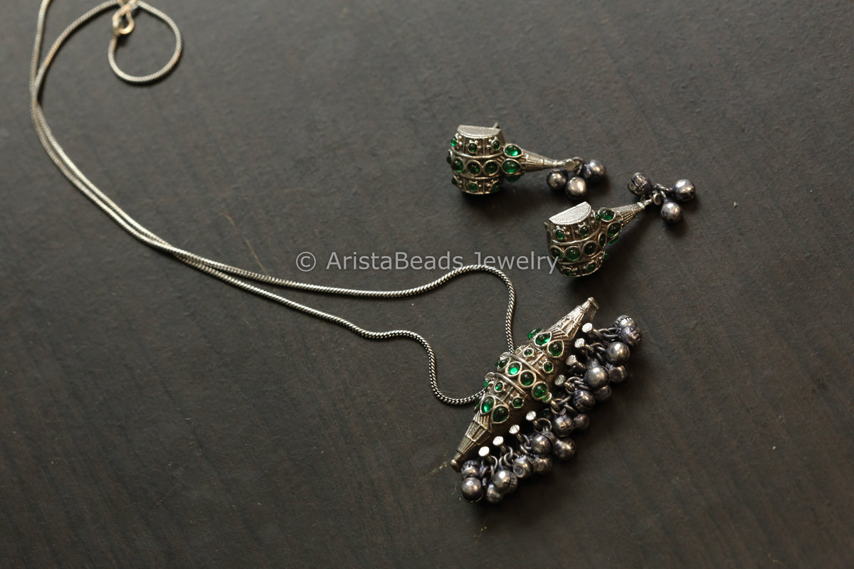 Oxidized Tabeez Necklace Set - Green