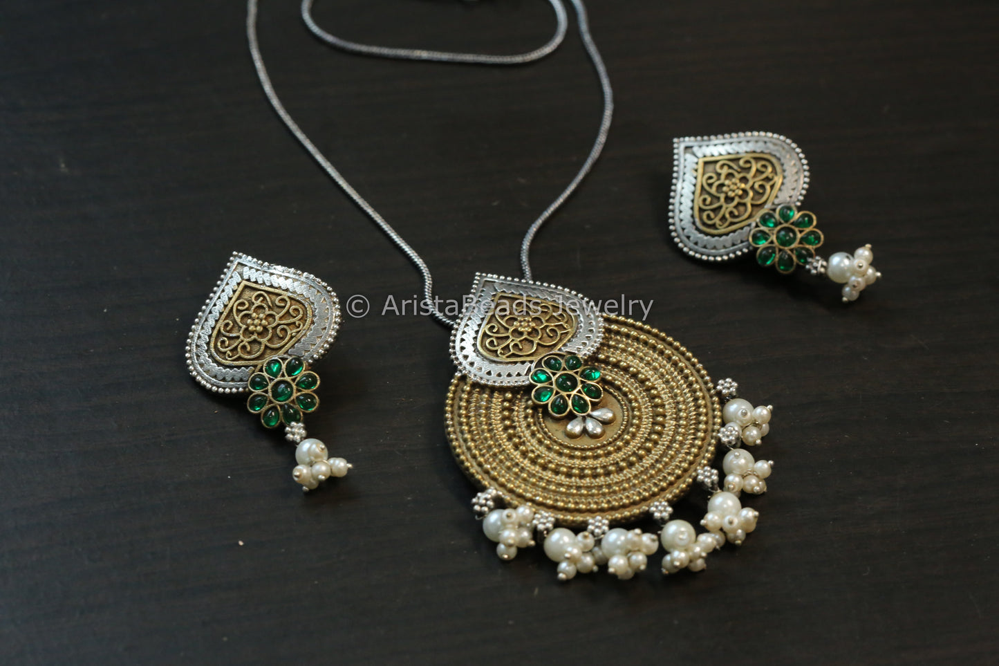 Dual Tone Necklace Set - Green