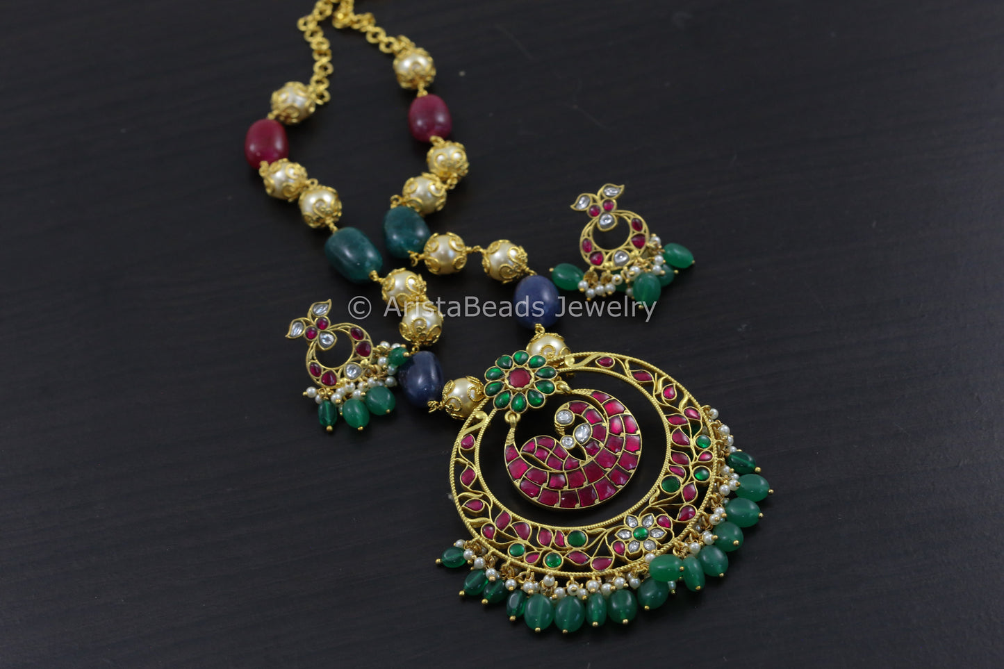 Jadau Kundan Pendant Set In Multicolor Beads