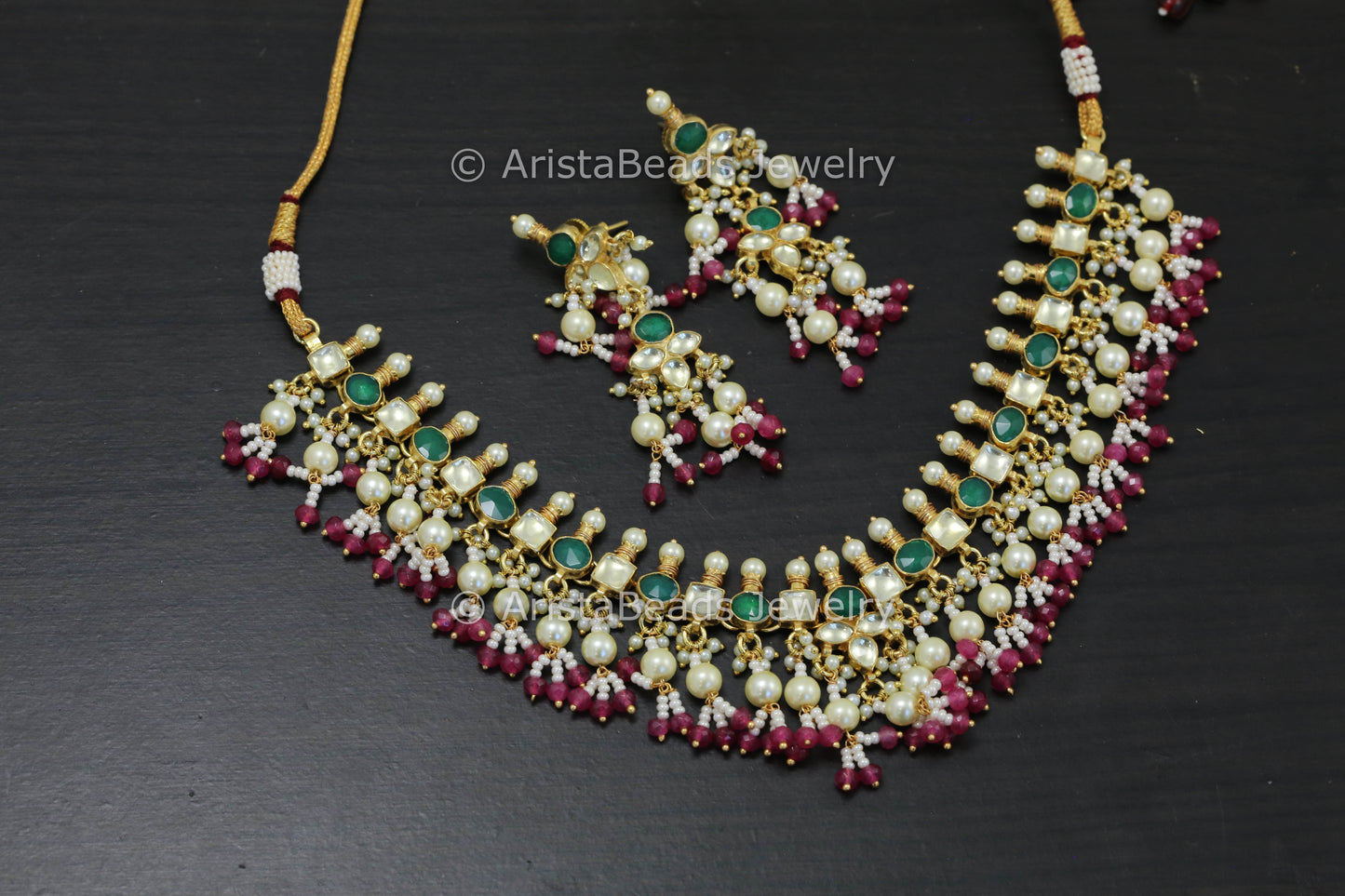 Dainty Pachi Kundan Necklace Set