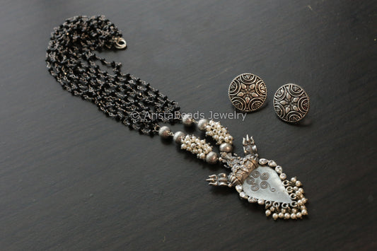 Black beaded Necklace Set