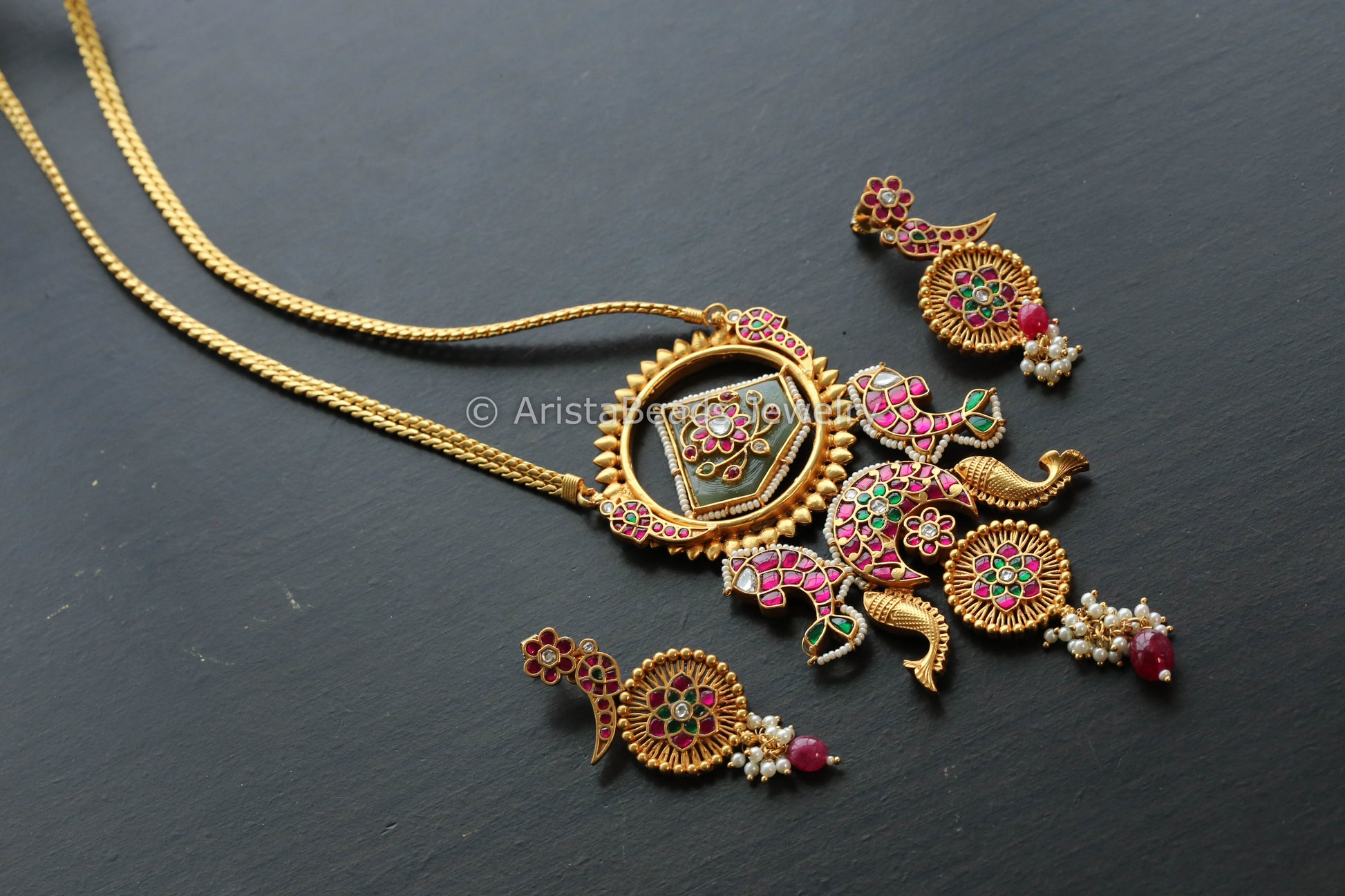 Real Gold Look Alike Pachi Kundan Necklace Set -Mint