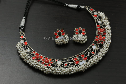 Silver Finish Jadau Hasli Necklace Set - Red Black