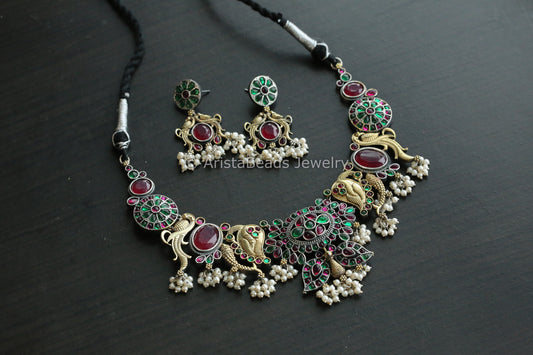 Dual Tone Kemp Stones Necklace Set - Green Ruby