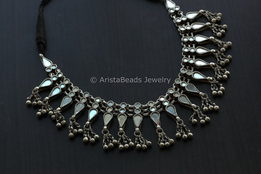 Darpan Oxidized Real Glass Necklace- Clear
