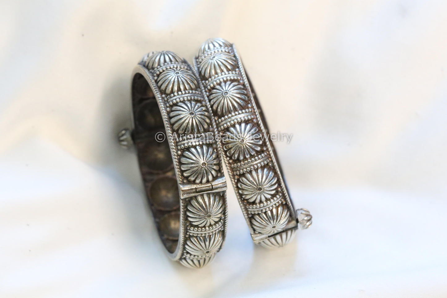 Oxidized Pacheli Bangle (openable)