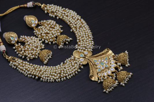 Kundan & Pearl Guttapusalu Necklace Set - Mint